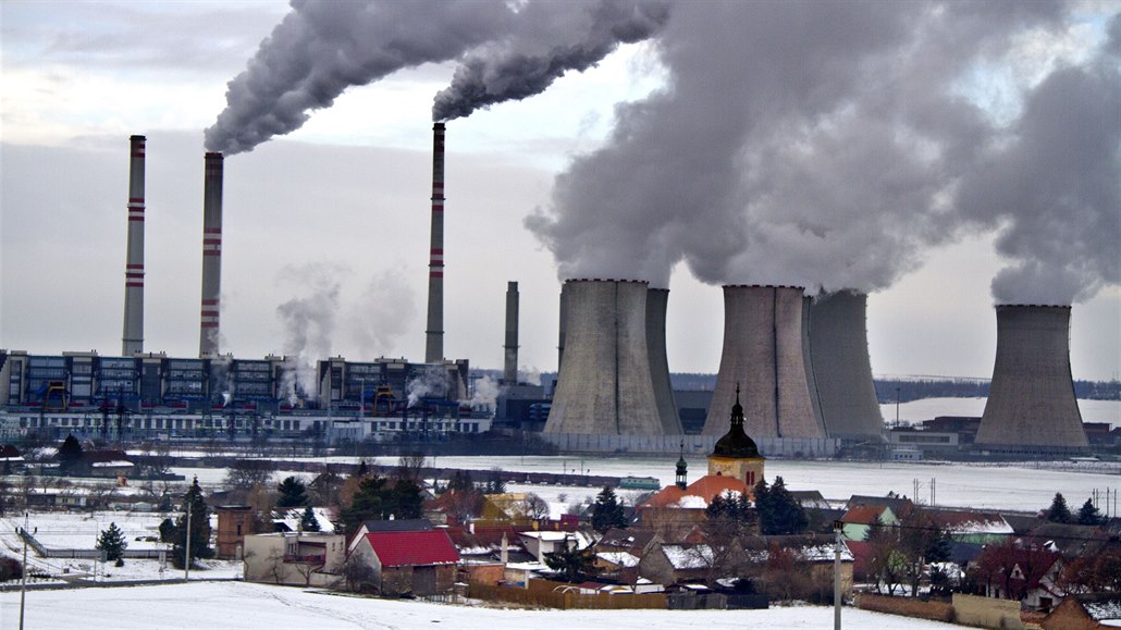 Pes 40% v esku vyrobené elektrické energie se vyrobí v uhelných elektrárnách.