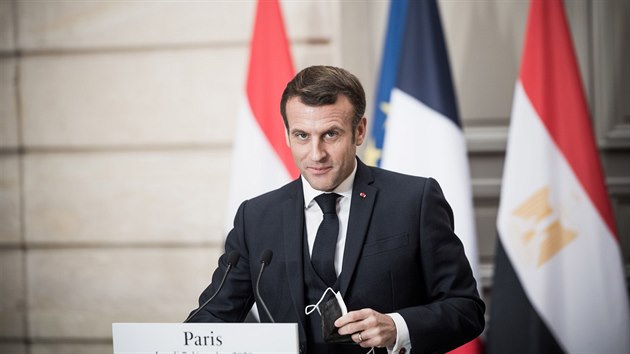 Francouzsk prezident Emmanuel Macron (7. prosince 2020)