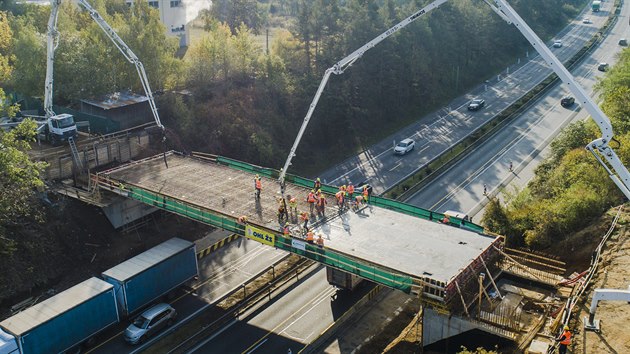 TSK uvedla do provozu nov most pes Strakonickou, demolice pvodnho zaala 11. listopadu 2019..