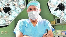 Chirurg Michael Vraný, který se zam��uje na bypassové operace �aludku.