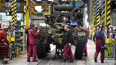 Montání linka v automobilce Tatra Trucks v Kopivnici. (prosinec 2015)