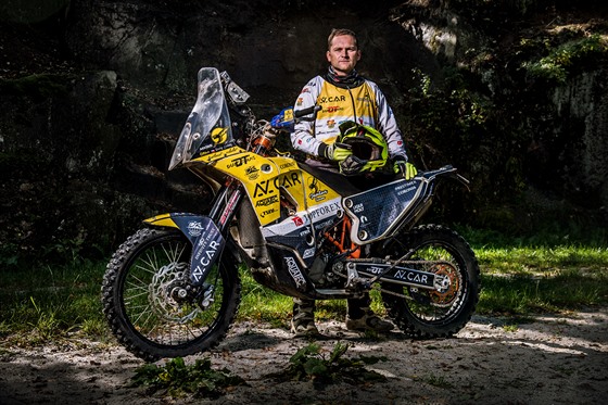 Rudolf Lhotský se chystá na Rallye Dakar.