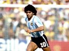 Slavný argentinský fotbalista Diego Maradona opustil svt. Bylo mu 60 let.