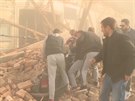 Zábry po otesech v Chorvatsku: Oblaka prachu a trosky, zranní lidé