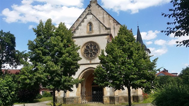 Kostel Zvstovn Panny Marie vMiletn pamatuje slavnho rodka.