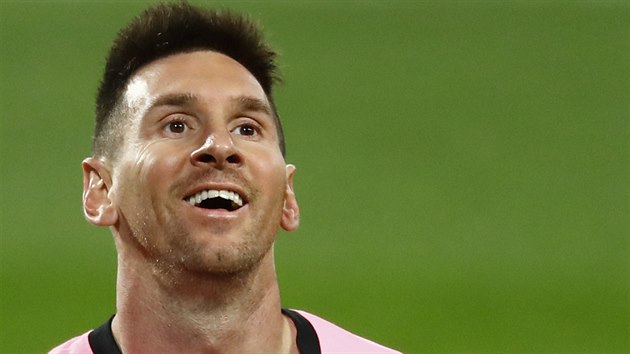 Lionel Messi z Barcelony pekonal rekord Pelho v potu vstelench gl za jeden klub.