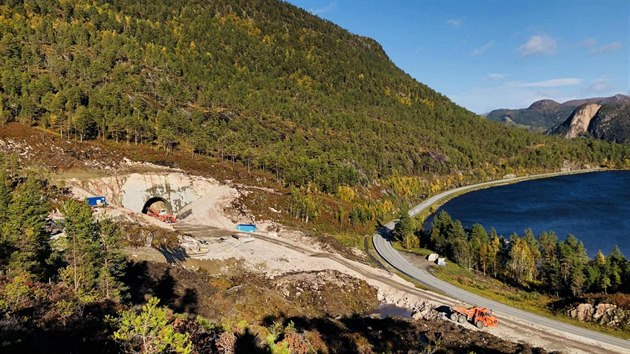 Metrostav v Norsku uvedl do provozu dva tunely a most pes Åstfjord