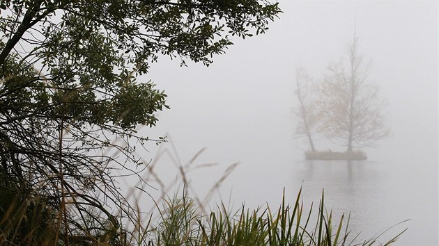 Nau�n� stezka na Kladsk� ve Slavkovsk�m lese je obl�ben�m c�lem n�v�t�vn�k� po cel� rok.