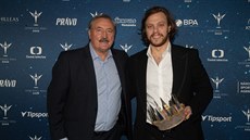 Sportovce roku 2020 a legenda. Hokejista David Pastrk (vpravo) s bvalm...