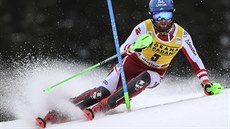 Marco Schwarz ve slalomu v Alta Badii.