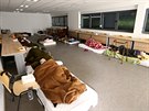 Lidé v Petrinji spí v náhradním ubytování poté, co je zemtesení pipravilo o...
