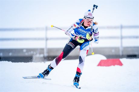 Markéta Davidová ve sprintu v Oberhofu.