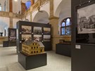 Fotografie, grafiky, architektonick modely pibliuj v Severoeskm muzeu v...