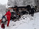 Nehoda sanity u sti obce Dobr - Hlinn na Rychnovsku. (7. 1. 2021)