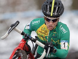Pavla Havlíková na trati cyklokrosového mistrovství republiky v Jabkenicích.