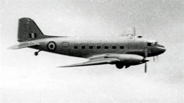 Už v roce 1949 se ve Velké Británii objevila tato v jednom exempláři létající turbovrtulová Dakota. Původní pístové hvězdicové motory u ní byly nahrazeny turbovrtulovými typu Armstrong Siddeley Mamba.