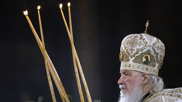 Moskevsk patriarcha Kirill slou pravoslavnou vnon mi. (6. ledna 2021)