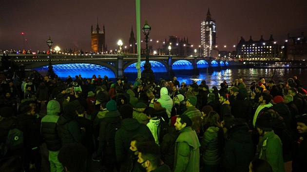 Britov v Londn protestuj proti lockdownu. (31. prosince 2020)