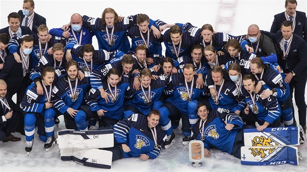 Finská bronzová radost na MS juniorů.