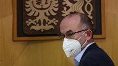 Ministr zdravotnictví Jan Blatný vystoupil na tiskové konferenci k...