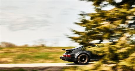 Bill MacEachern si koupil své Porsche 911 Turbo u v roce 1976 a má ho dodnes....