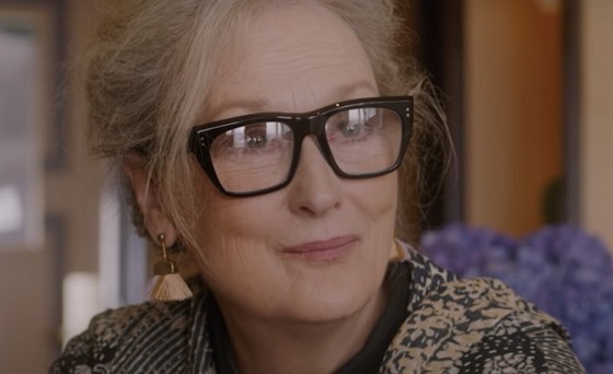 Meryl Streepová ve filmu Nechte je všechny mluvit