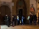 Policie v noci na ned�li ukon�ila neleg�ln� ve��rek v centru Prahy. (10. ledna...