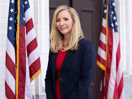 Lisa Kudrowová ve filmu Smrt do roku 2020 (2020)