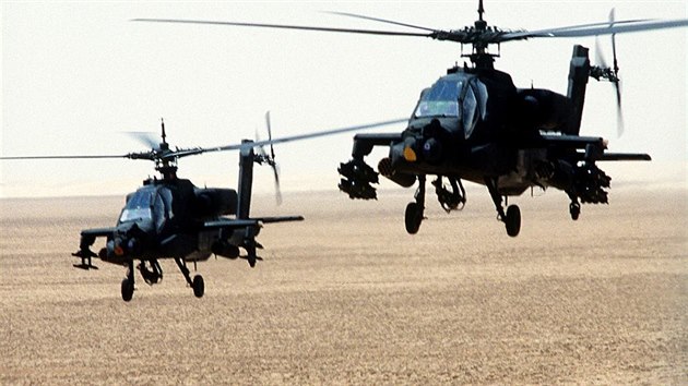 Bitevn vrtulnky AH-64A Apache bhem vlky v Zlivu 1990/1991