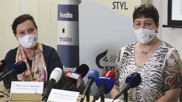 Helena Jiincov a Barbora Mackov vystoupily na tiskov konferenci k vskytu britsk mutace koronaviru na zem R. (19. ledna 2021)