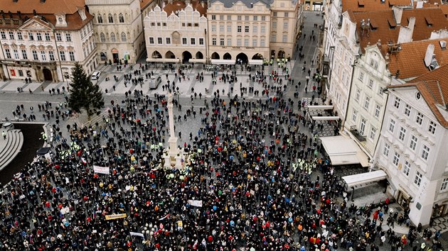 Demonstrace na Staroměstském náměstí proti koronavirovým opatřením (10. ledna 2021)