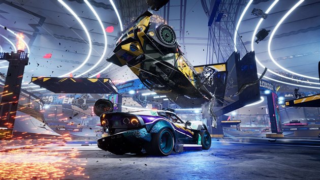 Destruction AllStars je pomrn nezvyklou playstationovou exkluzivitou. Nejde o siln pbhov zitek, ale o arnovou akci s auty, kter pipomn kombinaci Rocket League a Carmageddonu.