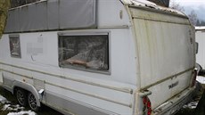 Vykradené karavany v autokempu ve pindlerov Mlýn. (3. - 5. 12. 2020)