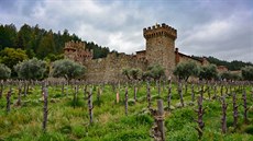 Castello di Amorosa, Kalifornie. Ameriané nemusí nutn cestovat do Itálie, aby...