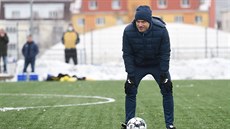 David Jarolím vede ústecký trénink.