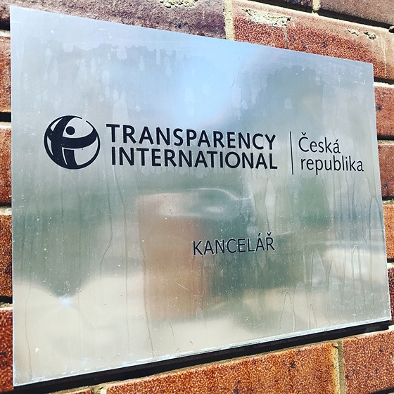 Transparency International v R