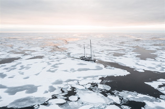 Rusku může globální oteplení pomoci, proto šíří klimatické lži, říká sociolog