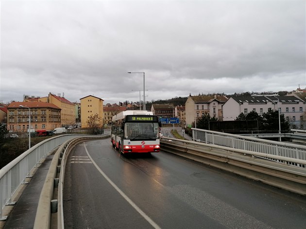 Dnes poprvé v roce 2021 vyjela trolejbusová linka 58 na trasu PALMOVKA (C) - Kundratka - Kelerka - Prosek (C) - LETANY (C). V provozu nebyla pro poruchu jediného vozu 9508. V provozu je pouze o sobotách v jednohodinovém intervalu mezi 12:38 a 17:38 h