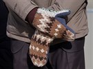 Senátor Bernie Sanders a jeho rukavice na inauguraci prezidenta Joea Bidena...