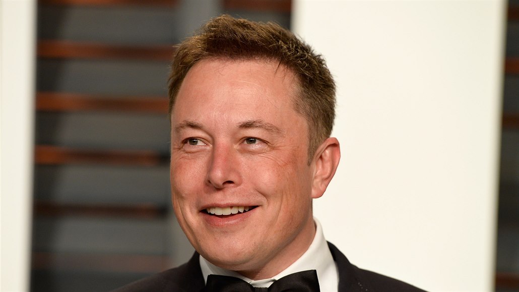 O 5,5 milionu méně. Musk snížil prodejní cenu svého domu v Kalifornii