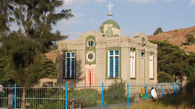 Kostel v etiopskm mst Aksm, kde se podle legendy nachz starozkonn Archa mluvy, nen pstupn enm. Do kaple s Archou m pak pstup pouze jedin mnich. 