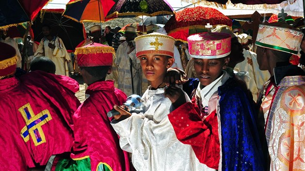 Kesan hlsc se k Etiopsk pravoslavn crkvi v, e ve mst Aksm na severu zem se nachz starozkonn Archa mluvy.