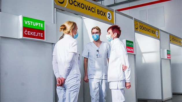 Očkovací centrum na českobudějovickém výstavišti je hotové a zahájilo zkušební provoz. (19. ledna 2021 )