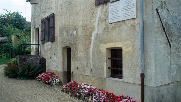 Rodný dům Louise Braillea v Coupvray ve Francii