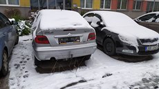 Jak dlouho v Novodvorské toto auto asi stojí?