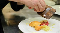 Laný se strouhá na speciálním struhadle a konzumuje se bez jakékoliv úpravy.