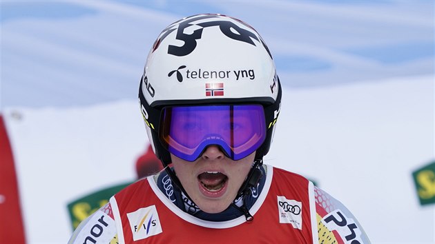 Kajsa Vickhoffová Lieová v superobřím slalomu v Ga-Pa.