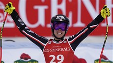 Marie-Michele Gagnonová v cíli superobího slalomu v Garmisch-Partenkirchenu.