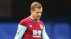 Zklamaný Matj Vydra z Burnley poté, co jeho tým inkasoval v zápase s Chelsea.