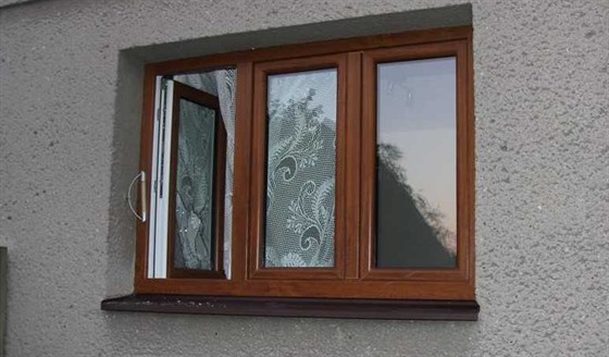 Zloděj se do domů zejména na Frýdecko-Místecku dostával přes otevřená okna.
